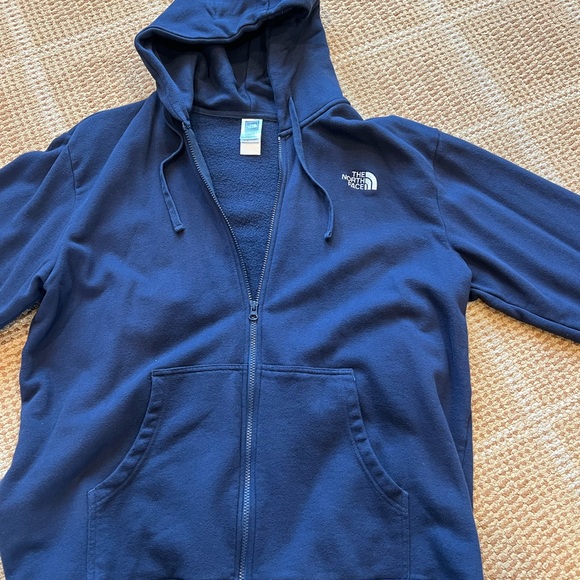 The North Face Navy Blue mens zip hoodie!! Very good condition. Size XXL - Picture 2 of 7